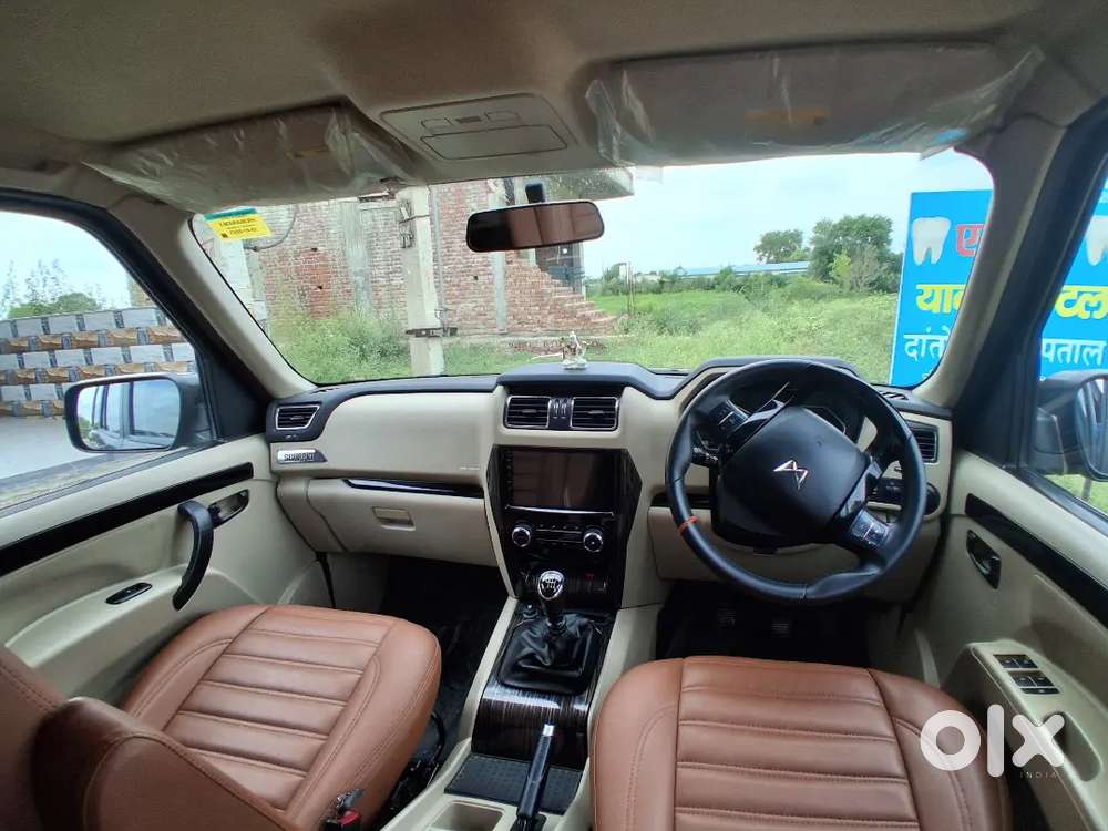Mahindra Scorpio 2.2 S 2023