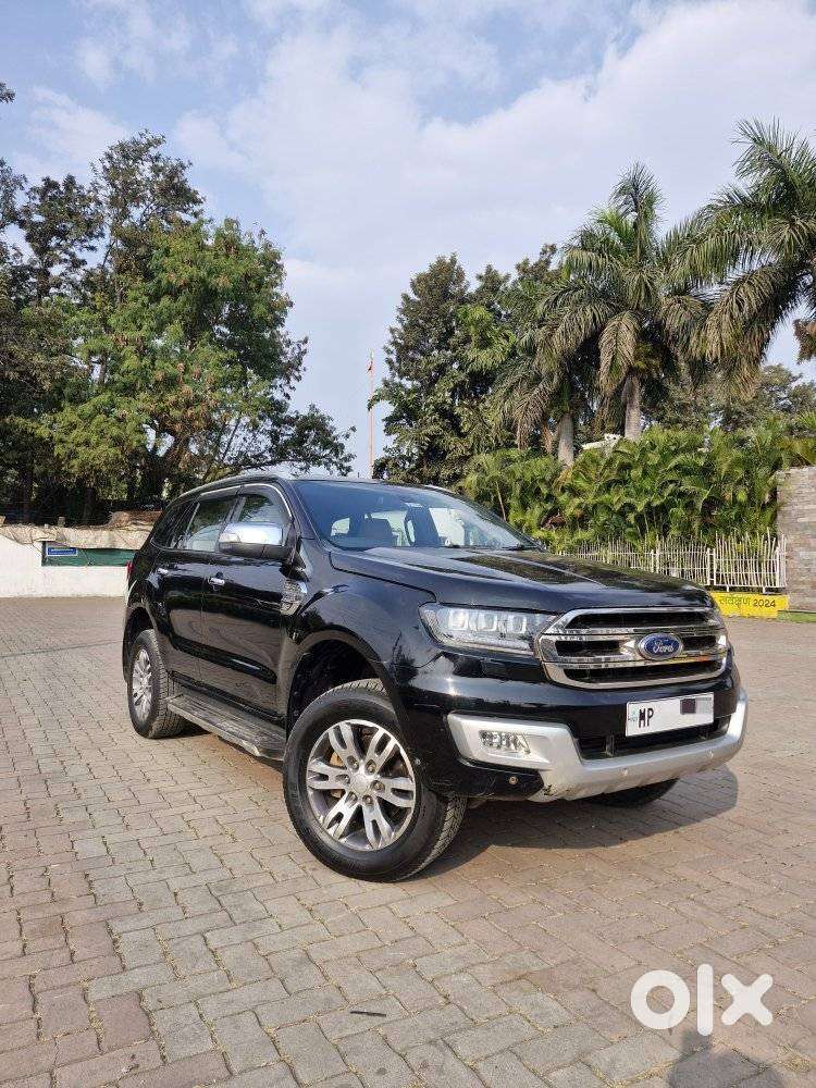 Ford Endeavour 3.2 Titanium At 4x4, 2016, Diesel