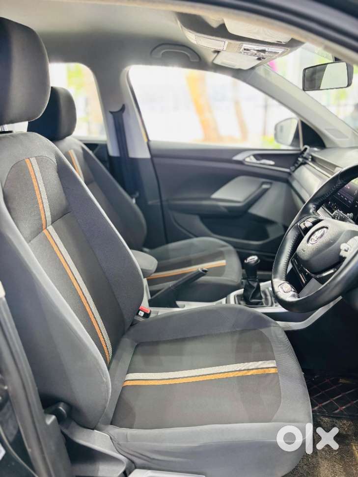 Skoda Kushaq 1.0 Tsi Ambition, 2022, Petrol