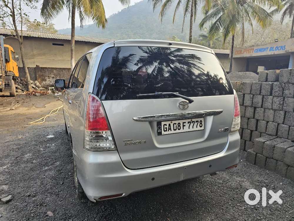Toyota Innova Z Top End Model