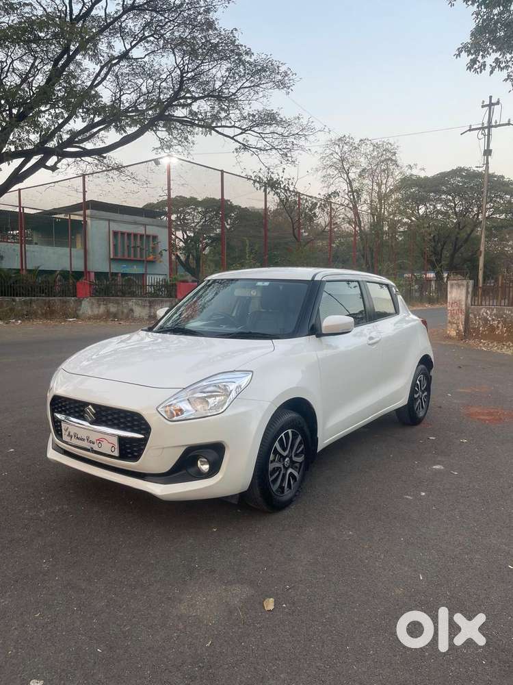 Maruti Suzuki Swift Vxi + Manual, 2022, Petrol
