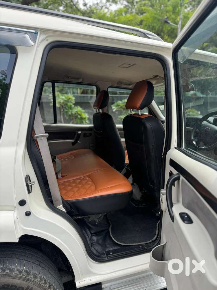 Mahindra Scorpio S6 Plus, 2017, Diesel
