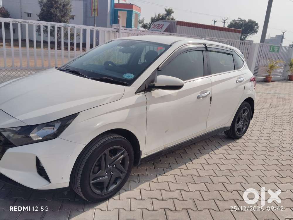 Hyundai New I20 1.2 Sportz Ivt, 2011, Petrol