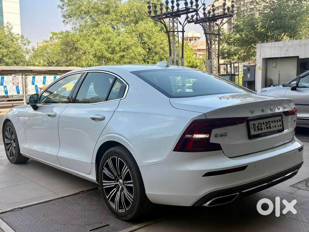 Volvo S60 T4 Inscription, 2021, Petrol