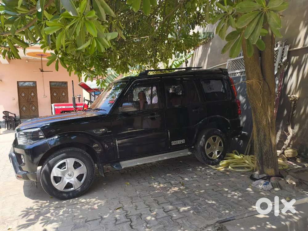 Mahindra Scorpio 2021 Diesel 76000 Km Driven