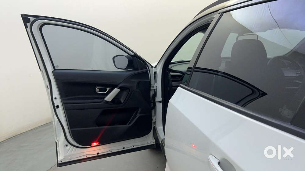 Tata Harrier Fearless Dual Tone, 2024, Diesel