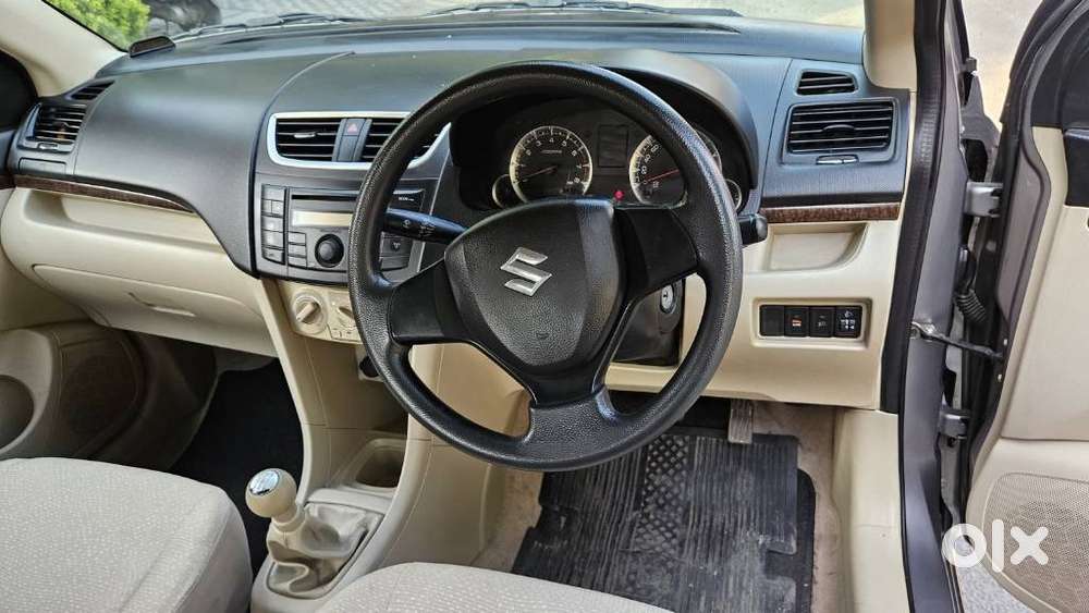 Maruti Suzuki Swift Dzire 1.2 Vxi Bsiv, 2014, Petrol