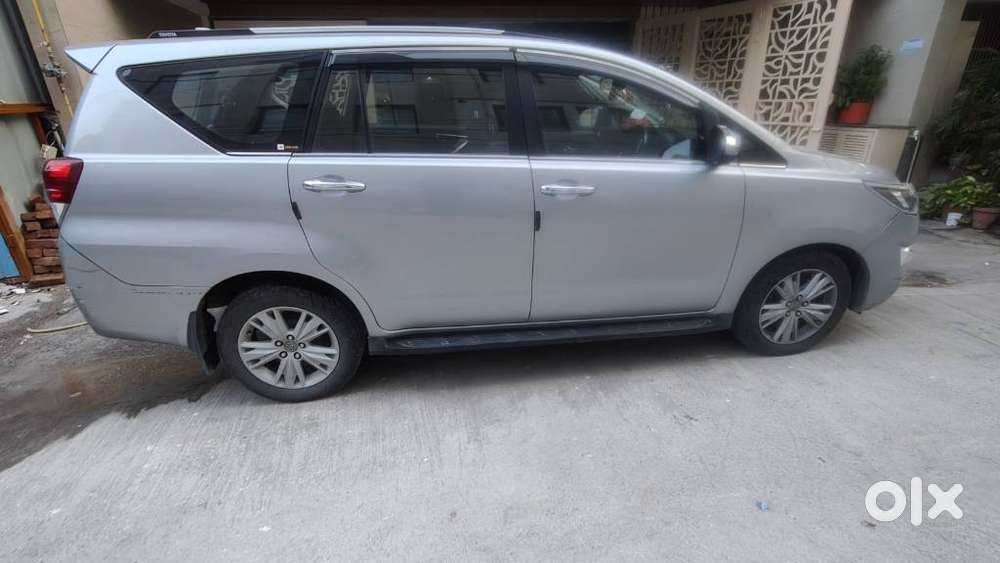 Toyota Innova Crysta 2.8 Zx At 7 Seater, 2018, Diesel