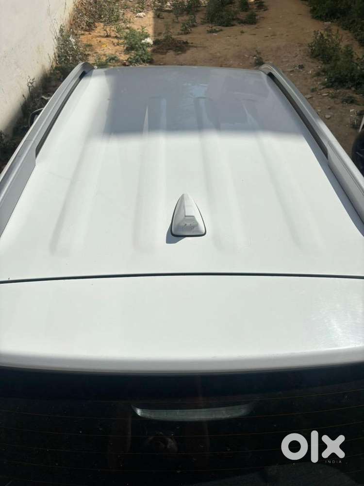 Hyundai Venue 2022 Petrol 33000 Km Driven