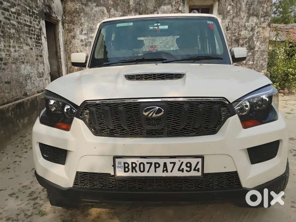 Mahindra Scorpio S6+ Diesal