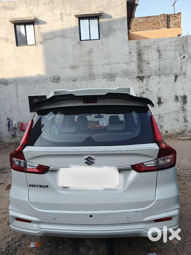 Maruti Suzuki Ertiga Vxi 2025
