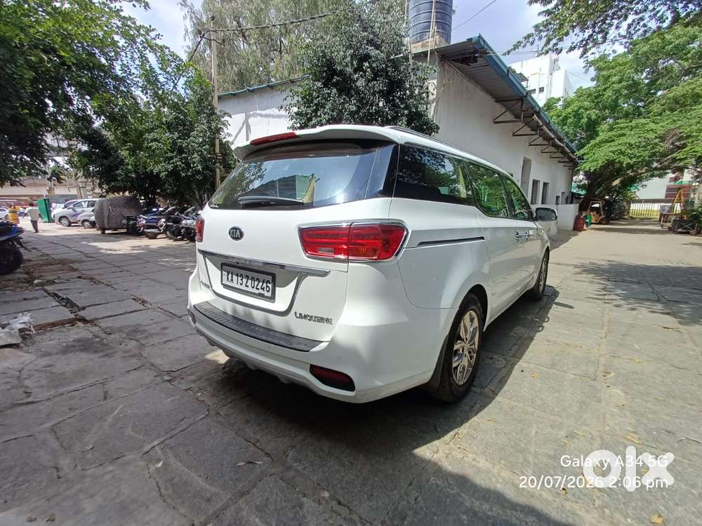 Kia Carnival Limousine, 2020