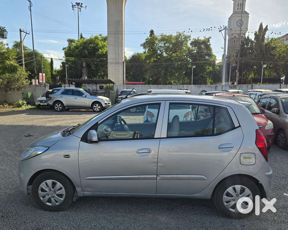 Hyundai I10 Sportz At, 2012, Petrol