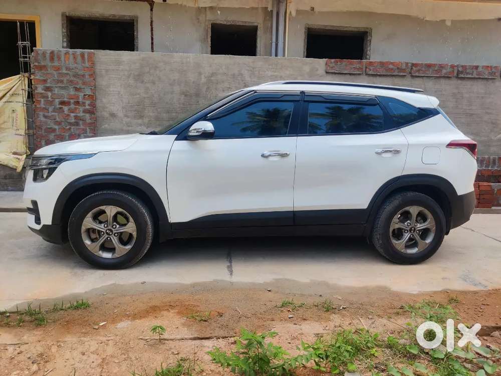 Full Condition Showroom Track