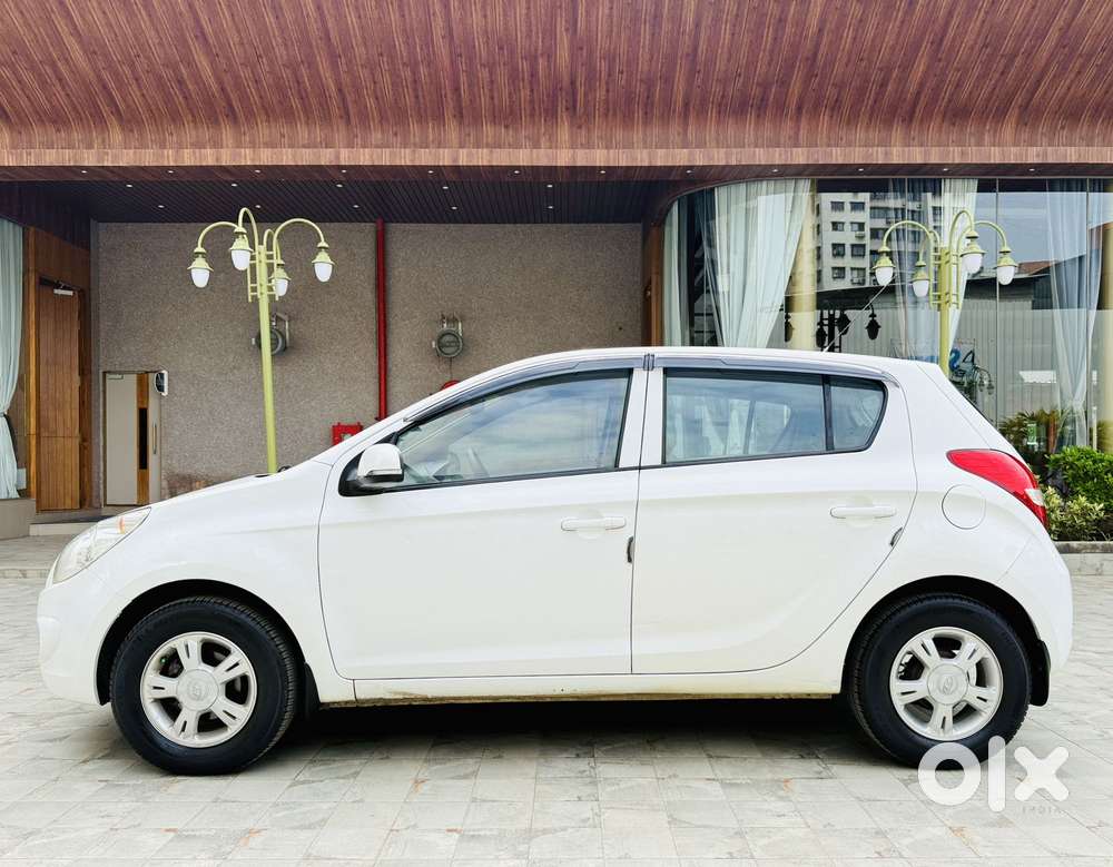 Hyundai I20 Sportz 1.2 Bs-iv, 2011, Petrol
