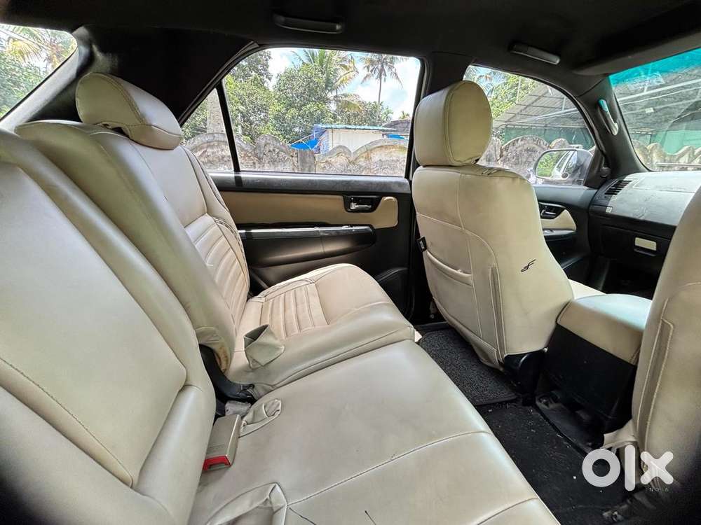 Toyota Fortuner 2012 Legender Diesel