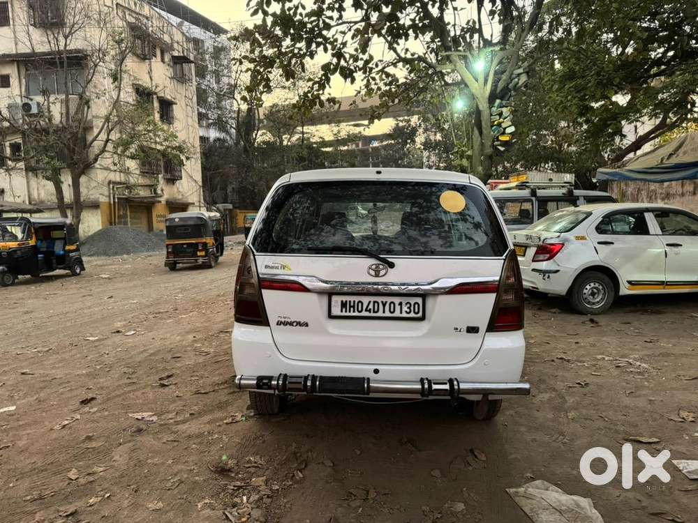 Toyota Innova 2009 Cng & Hybrids Well Maintained