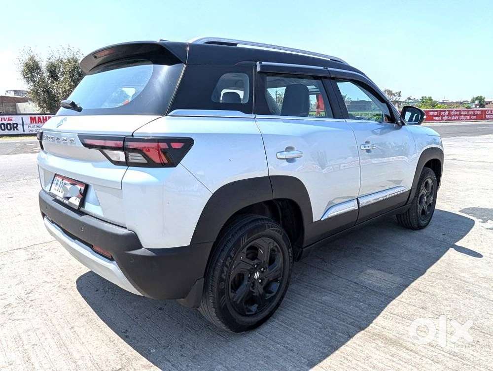 Maruti Suzuki Brezza 1.5 Zxi Smart Hybrid, 2023, Petrol