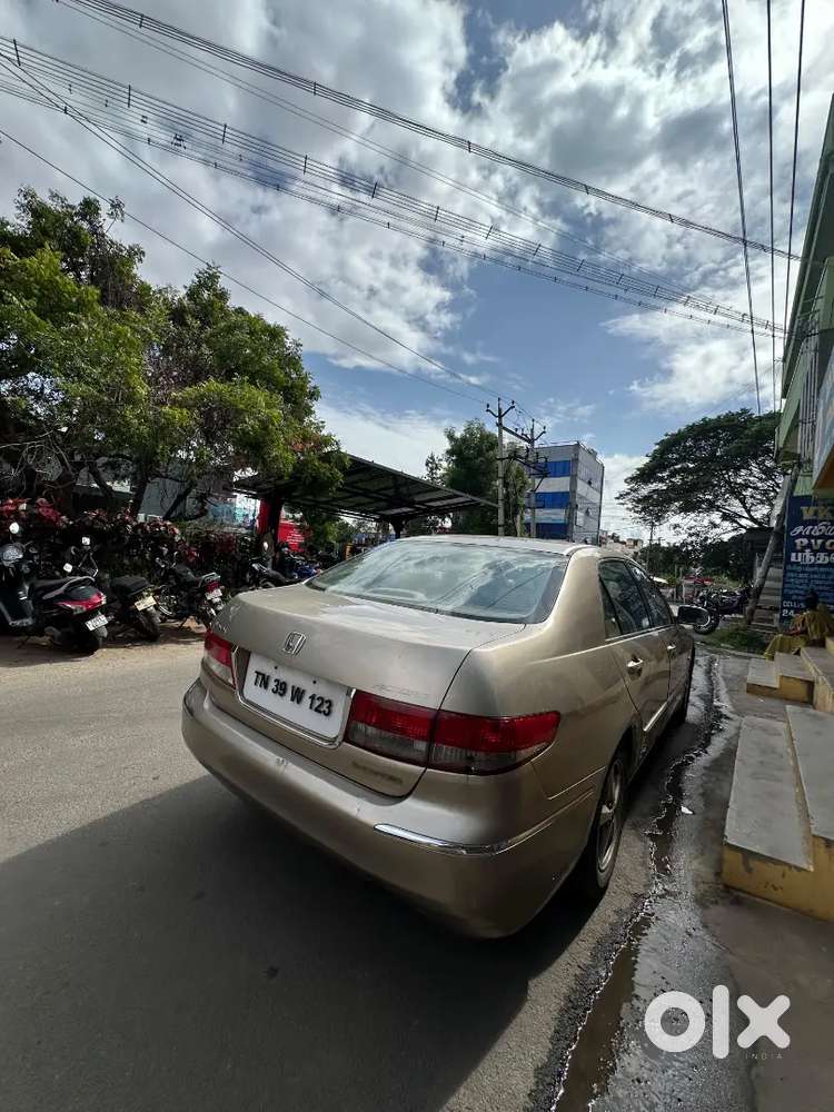 Honda Accord 2.4 2003 Manual 175000 Km Driven