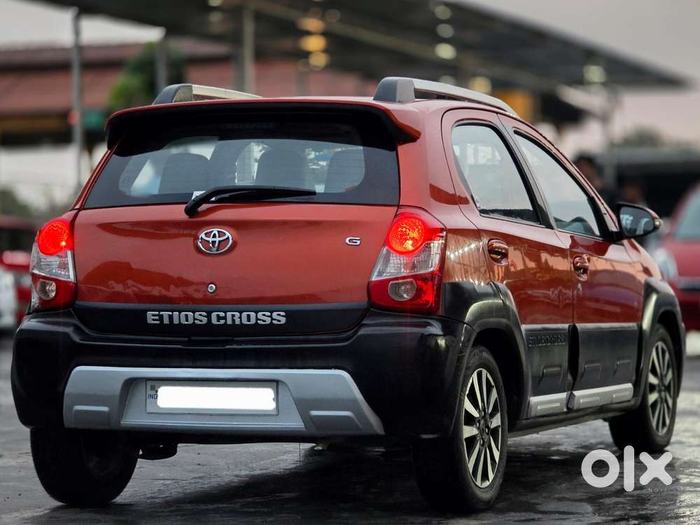 Toyota Etios Cross 1.2 G, 2014, Petrol
