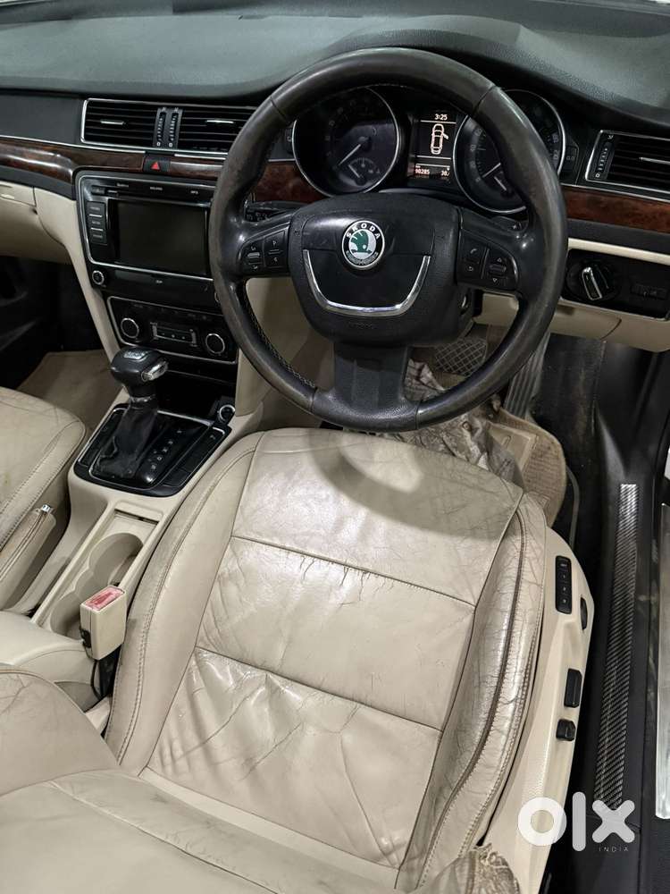 Skoda Superb Sportline 2.0 Tdi At, 2011, Diesel