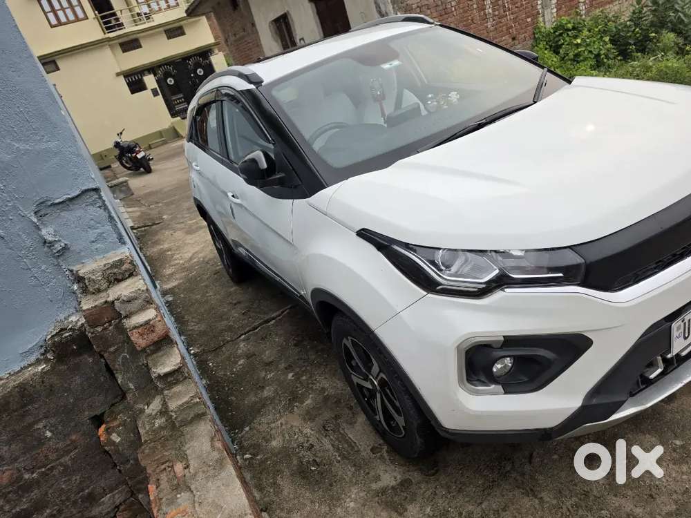 Tata Nexon 2023 Diesel Well Maintained