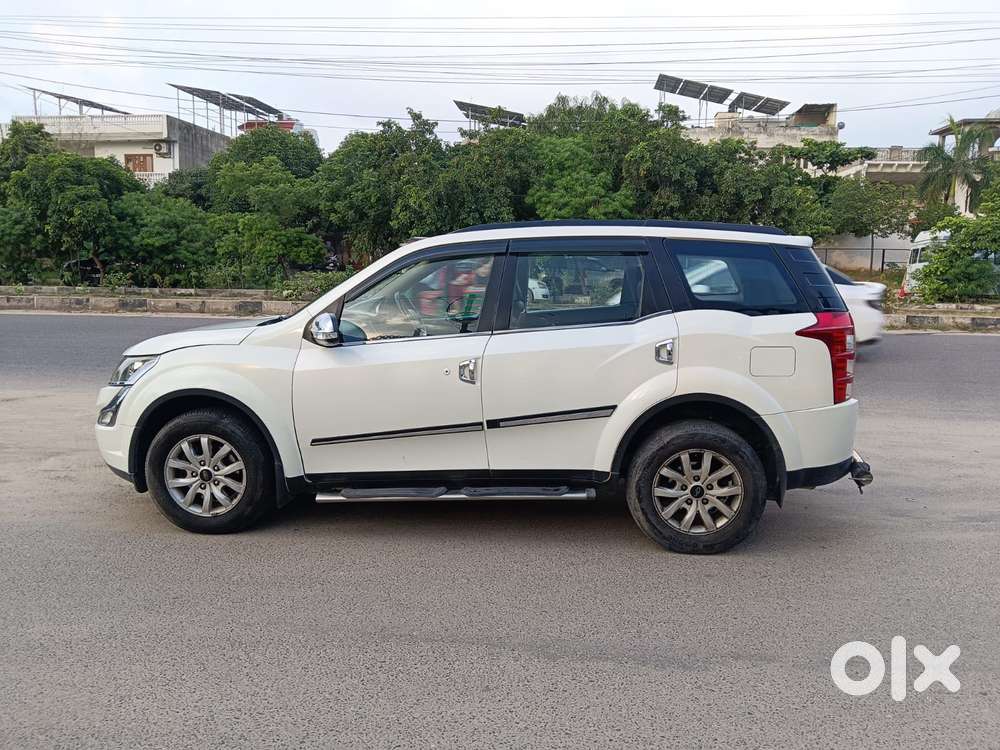 Mahindra Xuv500 2.2 W10, 2015, Diesel