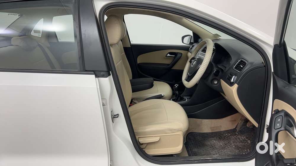 Volkswagen Ameo 1.2 Mpi Highline 16 Alloy, 2017, Petrol