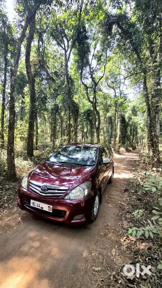 Toyota Innova For Sale - Clean, Powerful & Trusted!