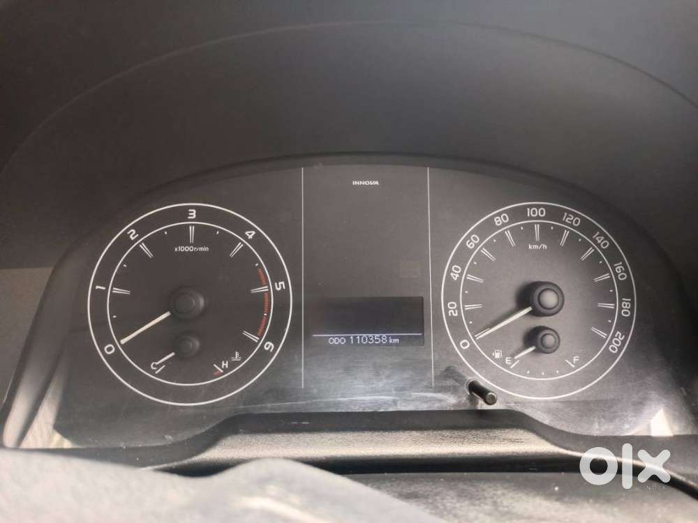 Toyota Innova Crysta 2.4 G Mt, 2022, Diesel