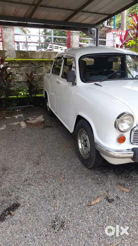 Ambassador Classic Nova 1997