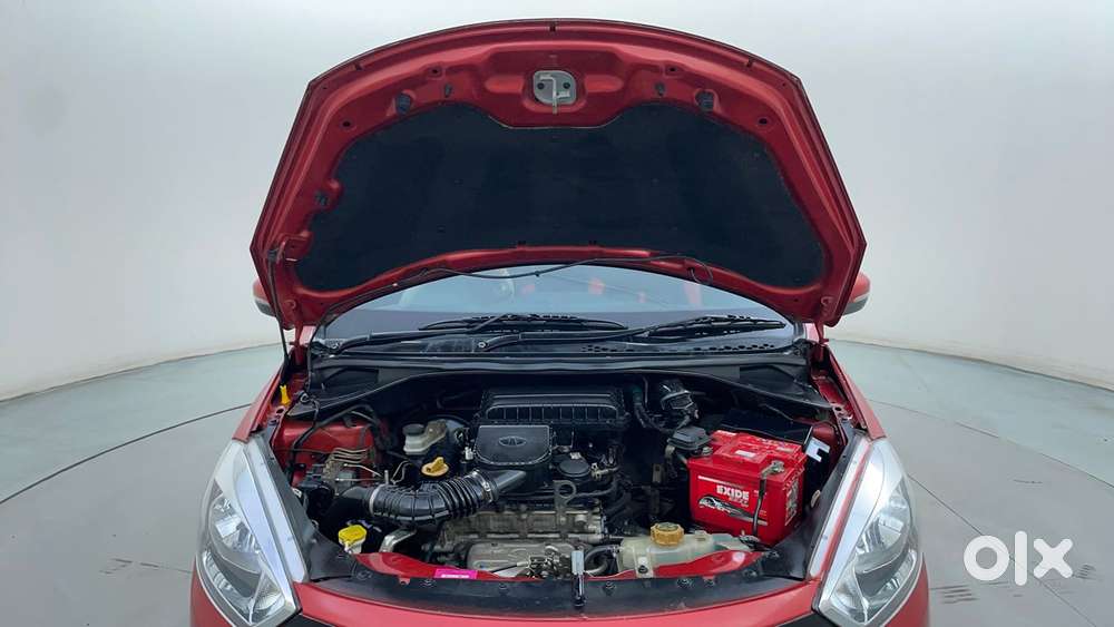 Tata Tiago Xz, 2017, Petrol