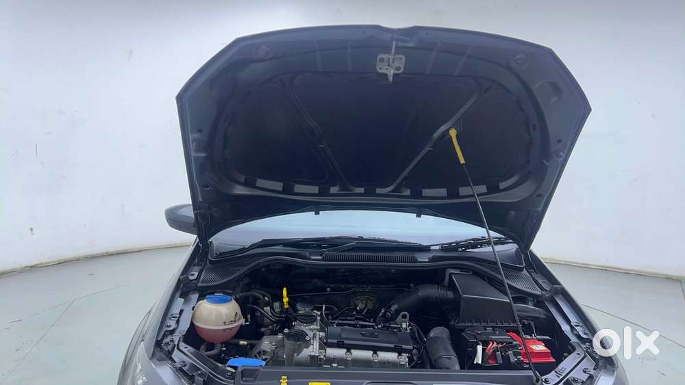 Volkswagen Ameo 1.2 Mpi Highline 16 Alloy, 2017, Petrol