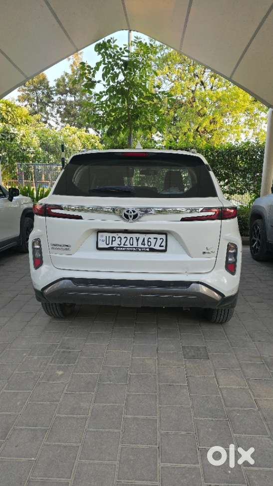 Toyota Urban Cruiser Hyryder 1.5 V Hybrid, 2025, Petrol