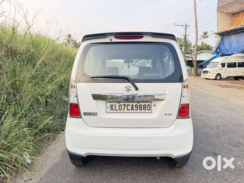 Maruti Suzuki Stingray Vxi, 2014, Petrol