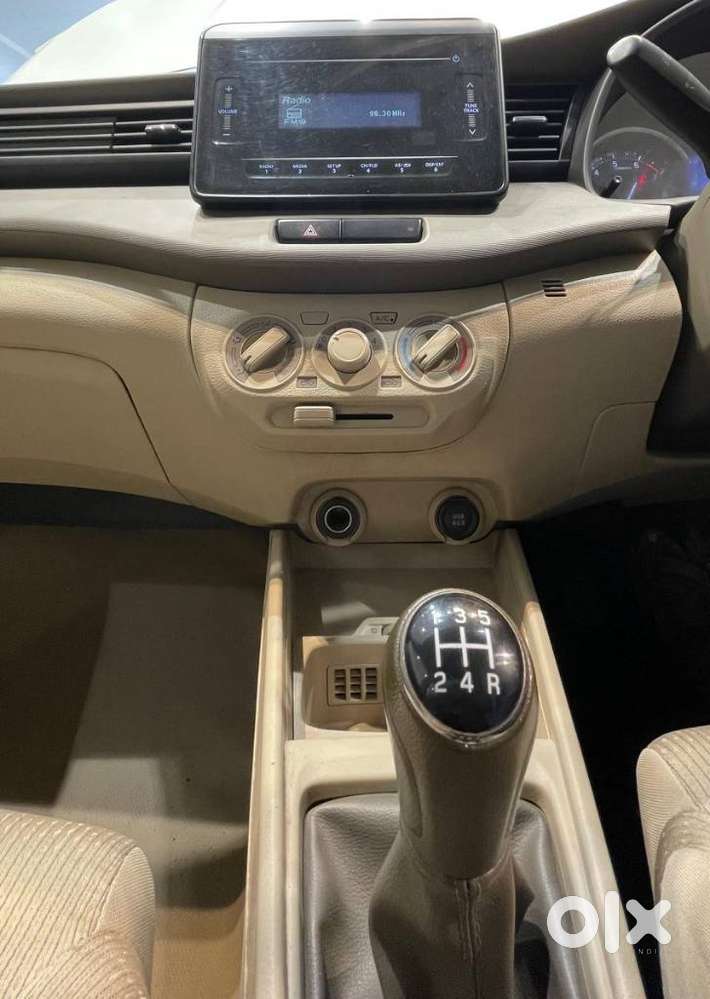 Maruti Suzuki Ertiga 1.5 Vxi, 2024, Petrol