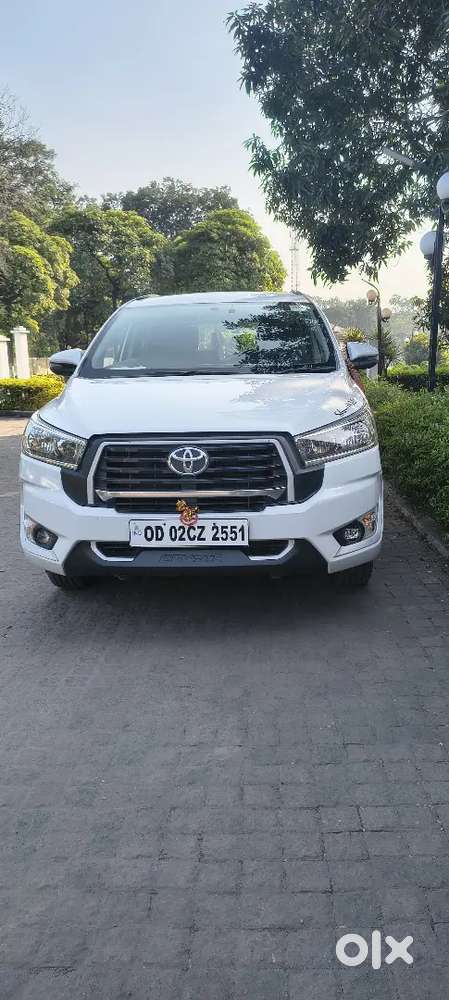 Toyota Innova Crysta 2024