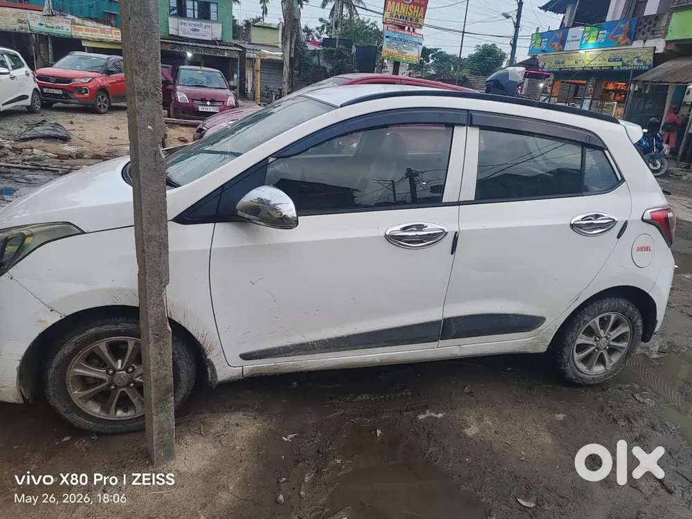 Hyundai Grand I10 2016 Diesel 65000 Km Driven