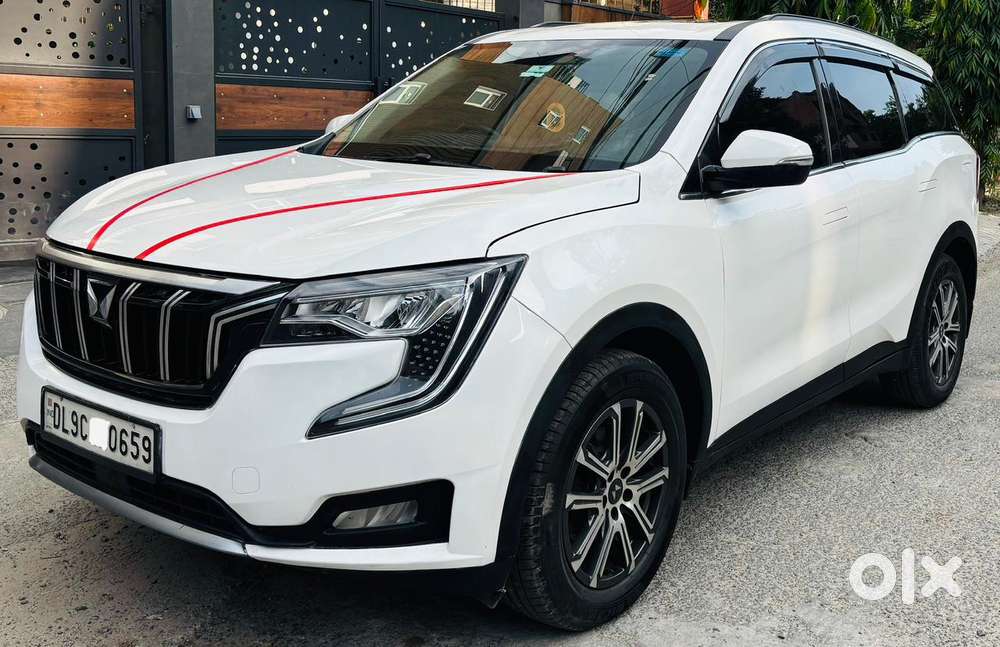Mahindra Xuv700 2.0 Ax 7 Petrol At Str, 2021, Petrol