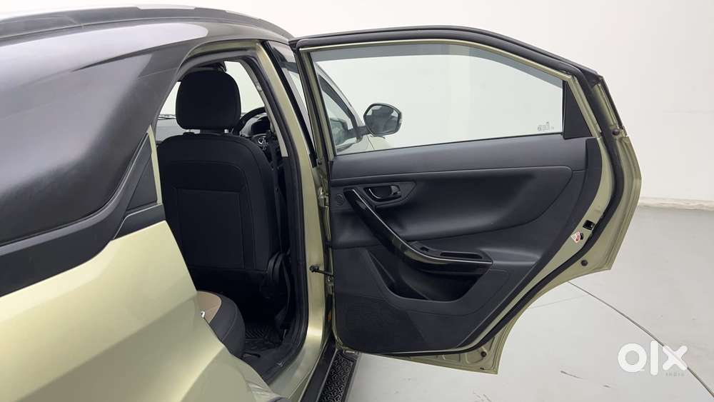 Tata Nexon 1.5 Revotorq Xza Plus Kaziranga, 2023, Petrol