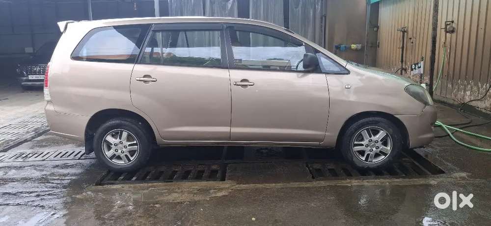 Toyota Innova 2.5 Gx 2005