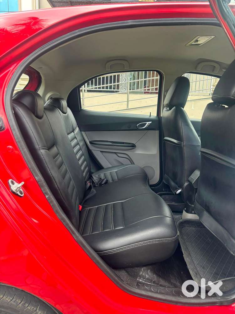 Tata Tiago 1.2 Revotron Xta, 2018, Petrol