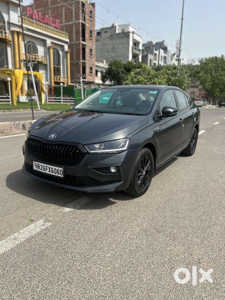 Skoda Slavia Sportline 1.0l Tsi Mt, 2025, Petrol