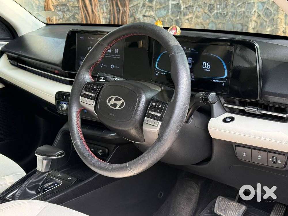 Hyundai Verna Sx 1.5 Petrol Ivt, 2023, Petrol