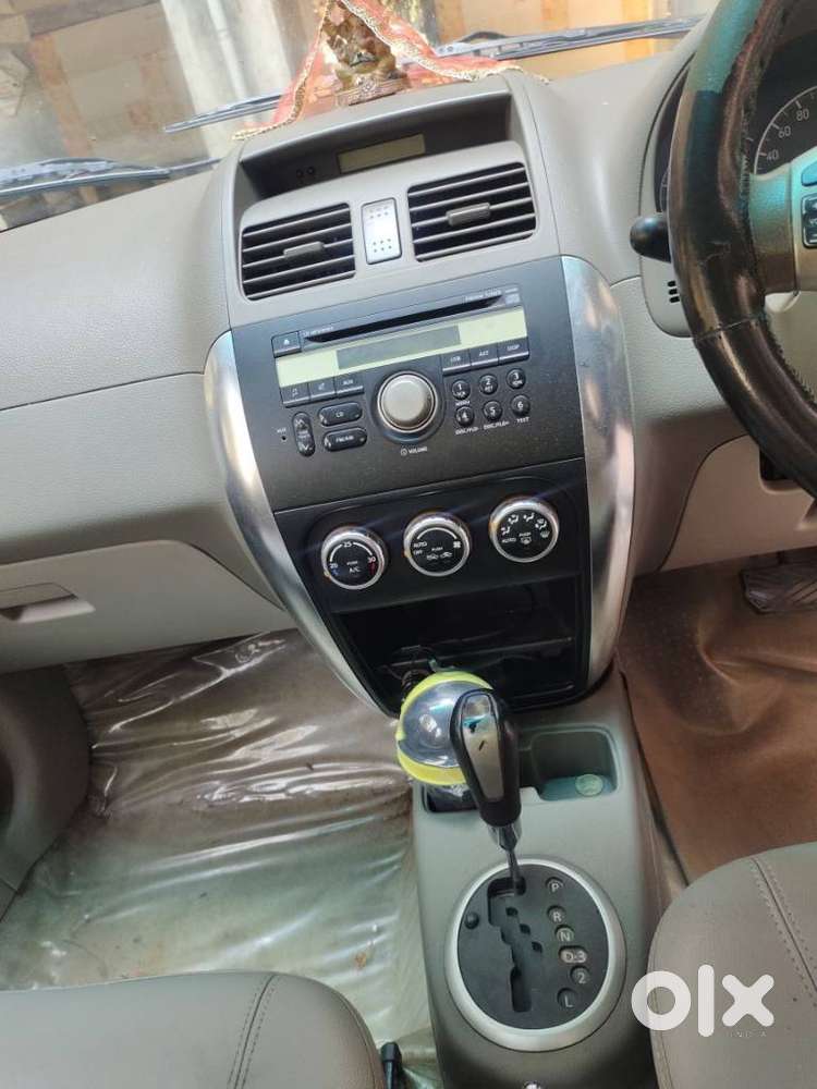 Maruti Suzuki Sx4 Zxi Automatic Leather Bs-iv, 2010, Petrol