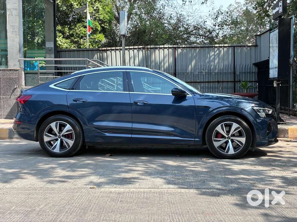Audi E-tron 55, 2024, Electric
