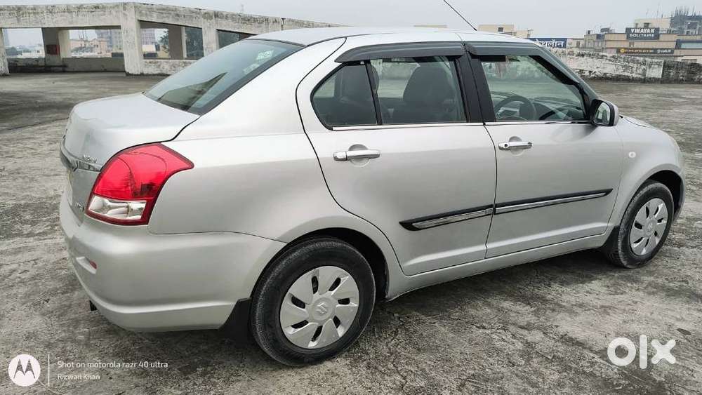 Maruti Suzuki Swift Dzire Vxi, 2011, Petrol