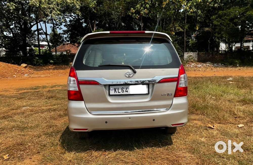Toyota Innova 2013 Diesel 160000 Km Driven
