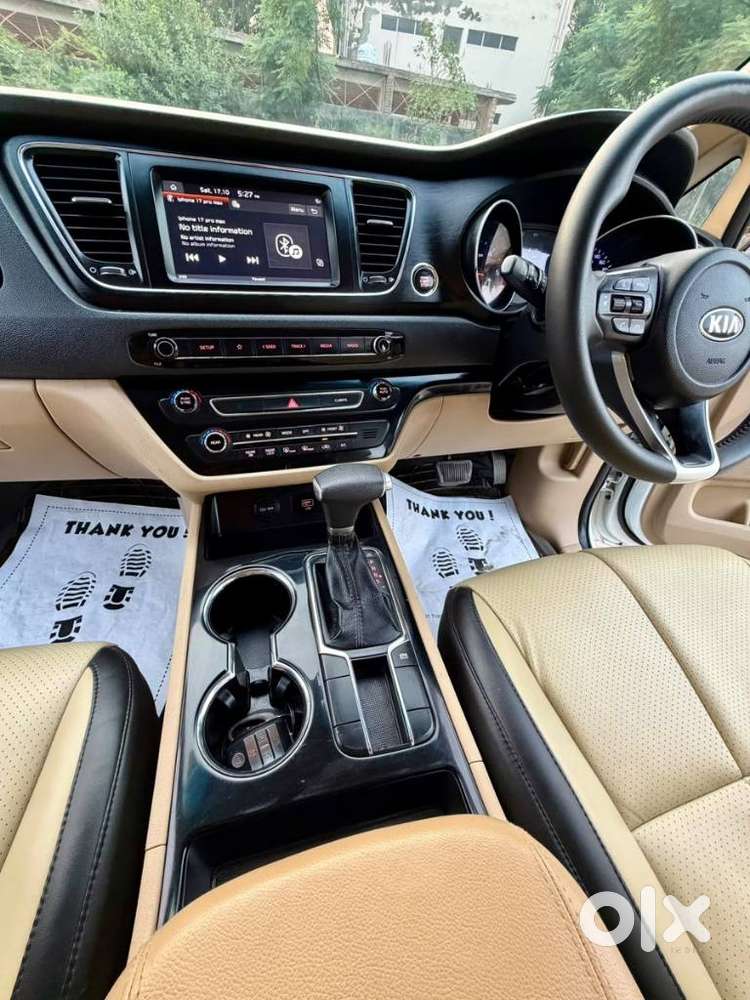 Kia Carnival Premium, 2021, Diesel