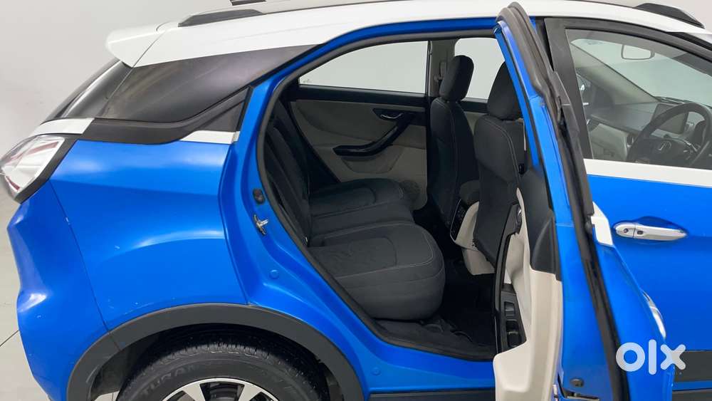 Tata Nexon 1.2 Revotron Xza Plus (o) Dual Tone, 2020, Petrol